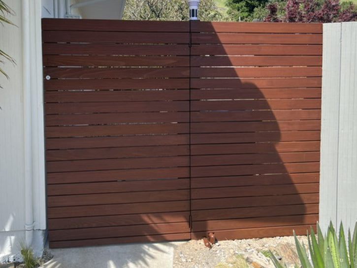 side gate