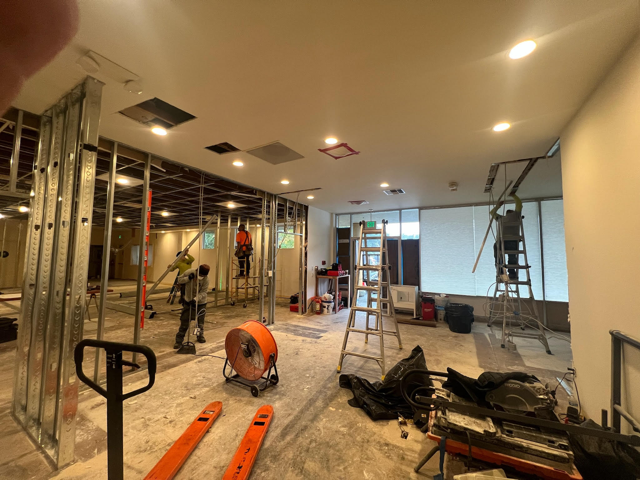 interior walls, tenant improvement